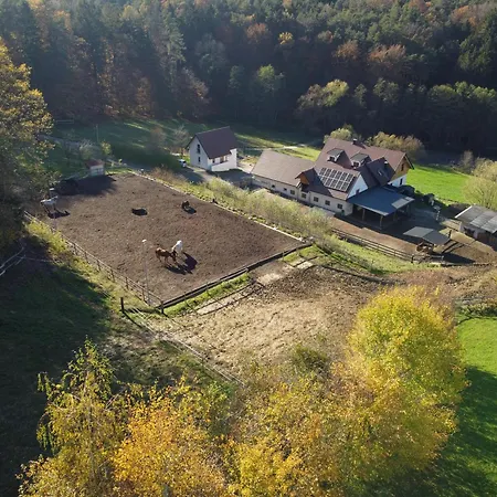 Tipi-glamping Am Gut Kunterbunt Farm stay